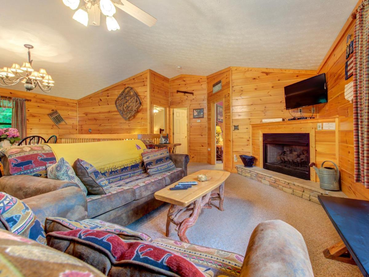 Great Expectations, 3 Bedrooms, Fireplace, Pool Table, Hot Tub, Sleeps 10 Gatlinburg Exterior foto