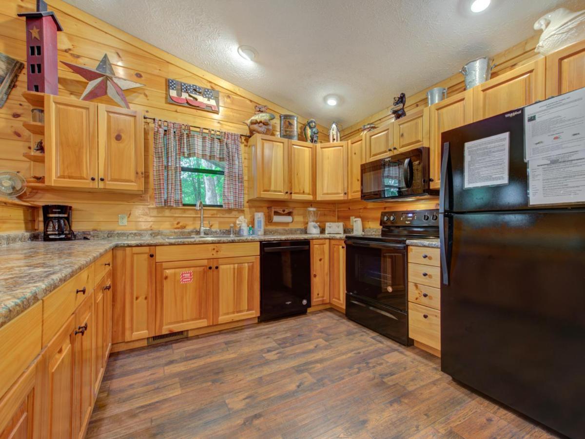 Great Expectations, 3 Bedrooms, Fireplace, Pool Table, Hot Tub, Sleeps 10 Gatlinburg Exterior foto