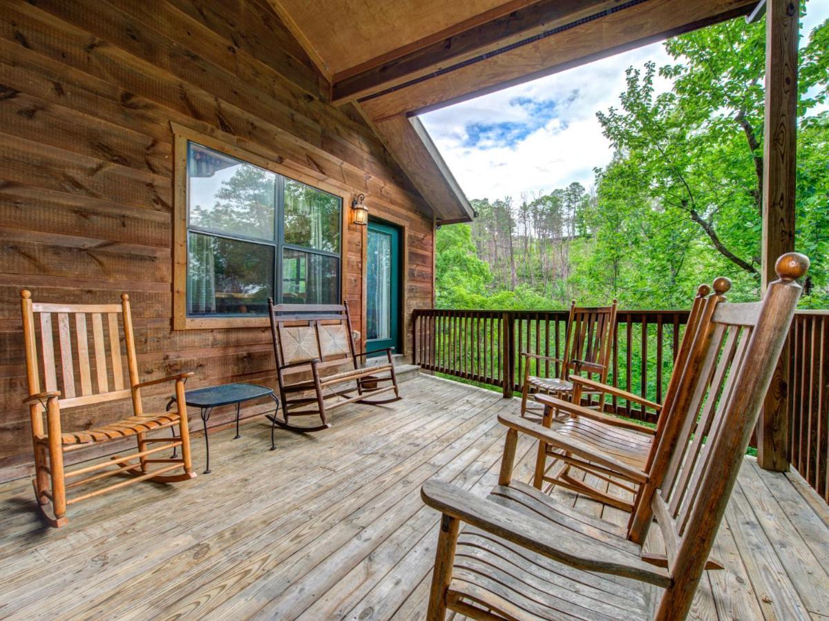Great Expectations, 3 Bedrooms, Fireplace, Pool Table, Hot Tub, Sleeps 10 Gatlinburg Exterior foto